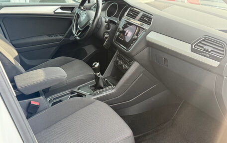 Volkswagen Tiguan II, 2019 год, 1 750 000 рублей, 5 фотография