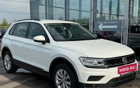 Volkswagen Tiguan II, 2019 год, 1 750 000 рублей, 10 фотография