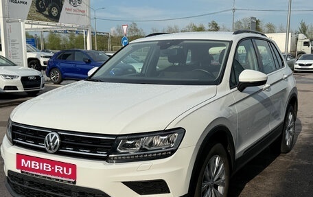 Volkswagen Tiguan II, 2019 год, 1 750 000 рублей, 9 фотография