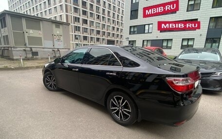 Toyota Camry, 2017 год, 2 170 000 рублей, 5 фотография