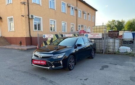 Toyota Camry, 2017 год, 2 170 000 рублей, 13 фотография