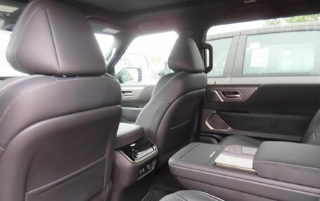 Infiniti QX80, 2025 год, 19 035 000 рублей, 27 фотография