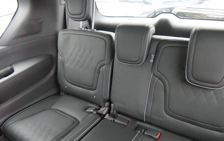 Infiniti QX80, 2025 год, 19 035 000 рублей, 30 фотография