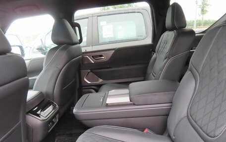 Infiniti QX80, 2025 год, 19 035 000 рублей, 28 фотография