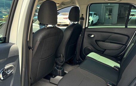 Renault Logan II, 2021 год, 1 349 000 рублей, 11 фотография