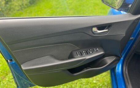 Hyundai Solaris II рестайлинг, 2017 год, 1 275 000 рублей, 15 фотография