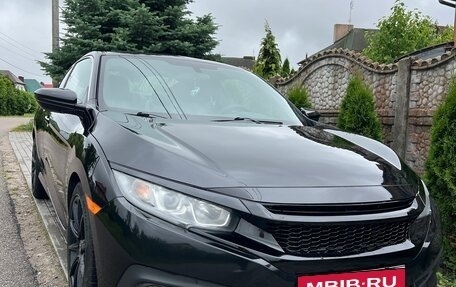 Honda Civic IX, 2018 год, 1 950 000 рублей, 7 фотография
