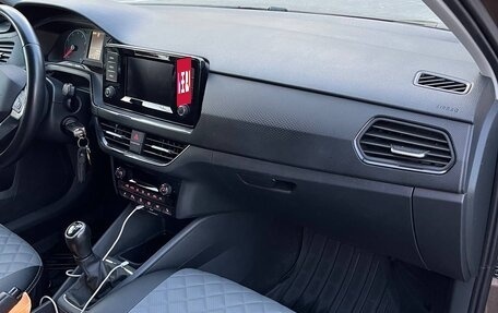 Volkswagen Polo VI (EU Market), 2022 год, 1 750 000 рублей, 8 фотография