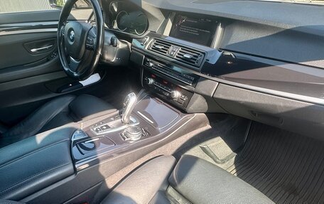BMW 5 серия, 2016 год, 2 200 000 рублей, 8 фотография