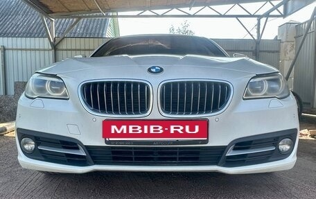 BMW 5 серия, 2016 год, 2 200 000 рублей, 2 фотография