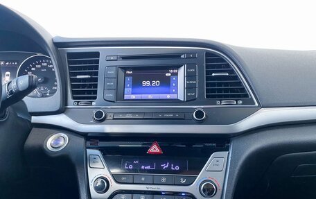 Hyundai Elantra VI рестайлинг, 2016 год, 1 680 000 рублей, 17 фотография