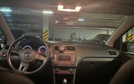 Volkswagen Polo VI (EU Market), 2015 год, 1 200 000 рублей, 4 фотография