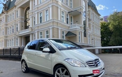 Mercedes-Benz A-Класс, 2009 год, 750 000 рублей, 1 фотография