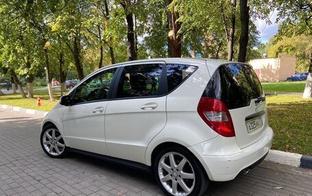 Mercedes-Benz A-Класс, 2009 год, 750 000 рублей, 2 фотография