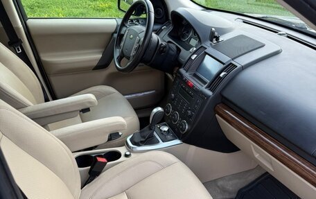 Land Rover Freelander II рестайлинг 2, 2010 год, 1 300 000 рублей, 10 фотография
