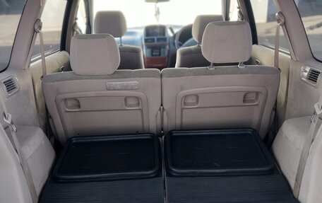 Toyota Gaia, 2001 год, 650 000 рублей, 6 фотография