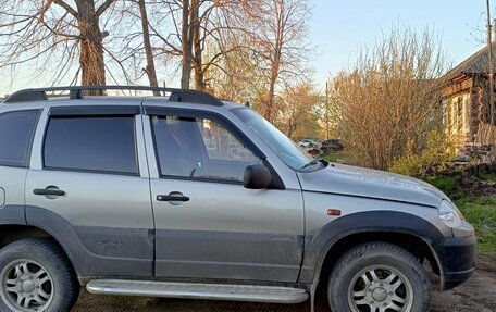 Chevrolet Niva I рестайлинг, 2007 год, 270 000 рублей, 8 фотография