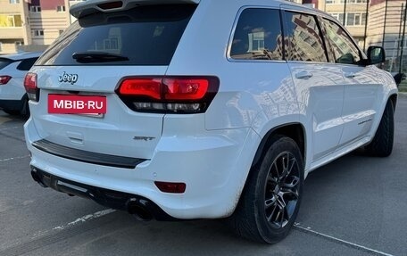 Jeep Grand Cherokee, 2014 год, 5 600 000 рублей, 4 фотография
