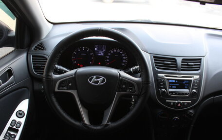 Hyundai Solaris II рестайлинг, 2015 год, 705 000 рублей, 12 фотография