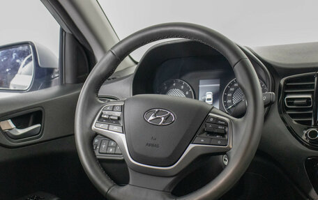 Hyundai Solaris II рестайлинг, 2021 год, 1 530 000 рублей, 15 фотография