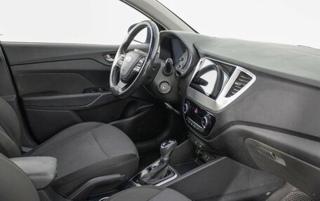 Hyundai Solaris II рестайлинг, 2017 год, 1 150 000 рублей, 9 фотография