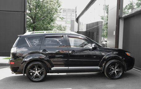 Mitsubishi Outlander III рестайлинг 3, 2007 год, 997 000 рублей, 4 фотография