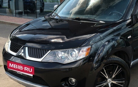 Mitsubishi Outlander III рестайлинг 3, 2007 год, 997 000 рублей, 21 фотография