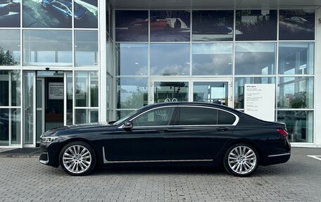 BMW 7 серия, 2019 год, 5 500 000 рублей, 2 фотография