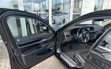 BMW 7 серия, 2019 год, 5 500 000 рублей, 11 фотография