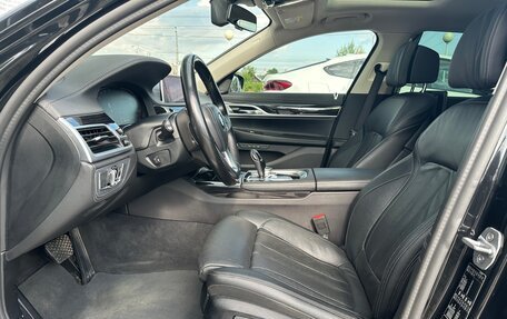 BMW 7 серия, 2019 год, 5 500 000 рублей, 14 фотография