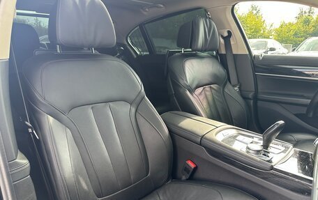 BMW 7 серия, 2019 год, 5 500 000 рублей, 30 фотография