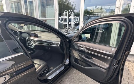 BMW 7 серия, 2019 год, 5 500 000 рублей, 29 фотография