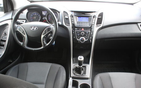 Hyundai i30 II рестайлинг, 2012 год, 797 000 рублей, 7 фотография