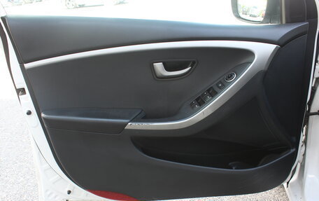 Hyundai i30 II рестайлинг, 2012 год, 797 000 рублей, 8 фотография