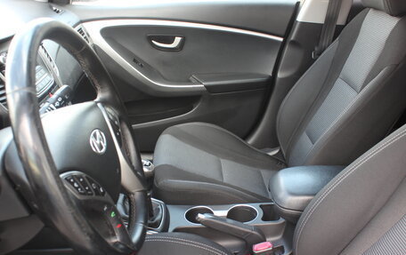 Hyundai i30 II рестайлинг, 2012 год, 797 000 рублей, 11 фотография