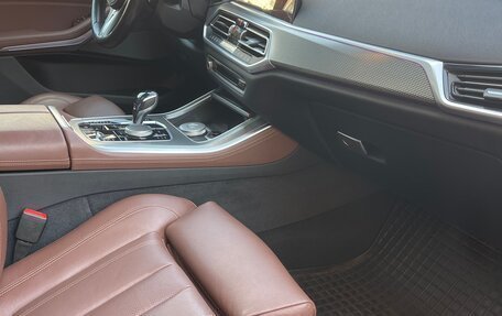 BMW X5, 2018 год, 6 300 000 рублей, 28 фотография