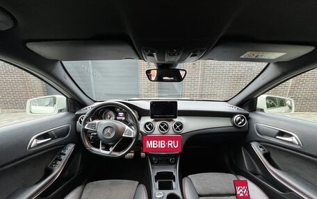 Mercedes-Benz GLA, 2016 год, 2 400 000 рублей, 9 фотография