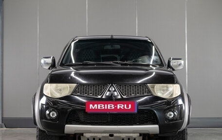 Mitsubishi L200 IV рестайлинг, 2013 год, 1 449 000 рублей, 3 фотография