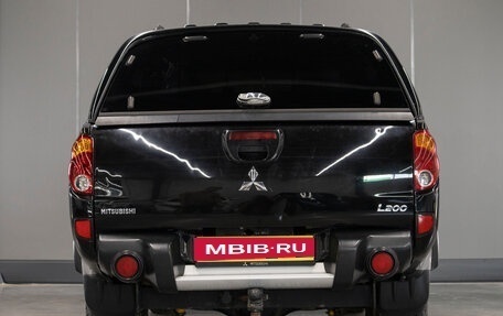 Mitsubishi L200 IV рестайлинг, 2013 год, 1 449 000 рублей, 5 фотография