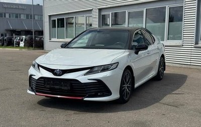 Toyota Camry, 2021 год, 3 345 000 рублей, 1 фотография