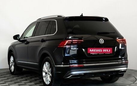 Volkswagen Tiguan II, 2018 год, 2 997 000 рублей, 7 фотография