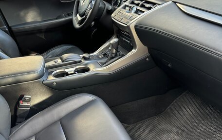 Lexus NX I, 2016 год, 2 700 000 рублей, 6 фотография