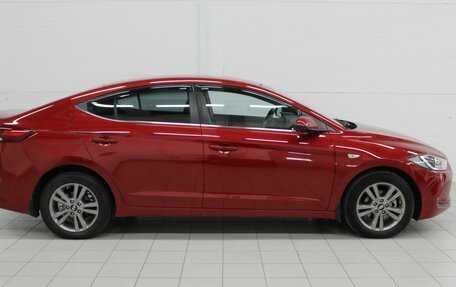 Hyundai Elantra VI рестайлинг, 2016 год, 1 300 000 рублей, 5 фотография