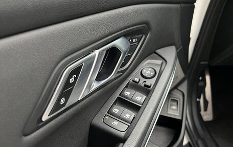 BMW 3 серия, 2020 год, 4 250 000 рублей, 3 фотография