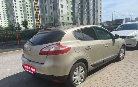 Renault Megane III, 2012 год, 670 000 рублей, 2 фотография