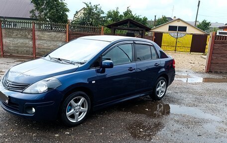 Nissan Tiida, 2010 год, 570 000 рублей, 3 фотография