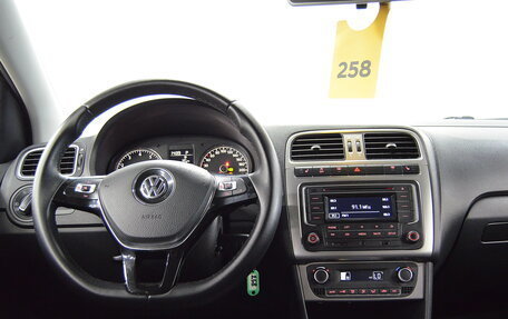 Volkswagen Polo VI (EU Market), 2017 год, 1 270 000 рублей, 11 фотография