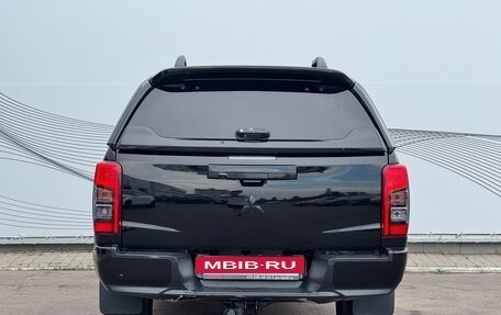 Mitsubishi L200 IV рестайлинг, 2021 год, 3 350 000 рублей, 7 фотография