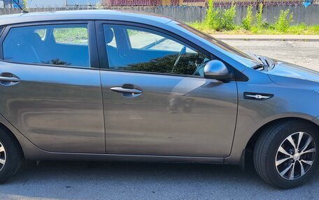KIA Rio III рестайлинг, 2016 год, 910 000 рублей, 10 фотография