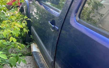 Nissan Navara (Frontier), 2008 год, 600 000 рублей, 5 фотография